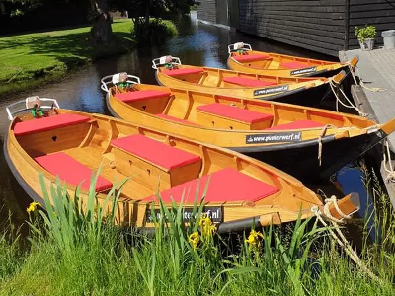 Wooden Sloop 600