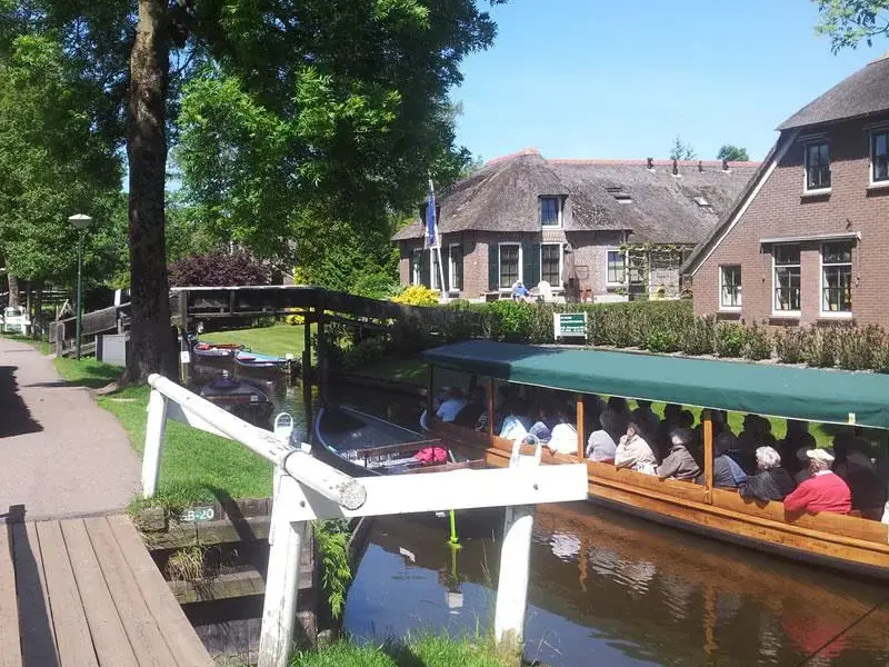 Giethoorn sous tous les angles